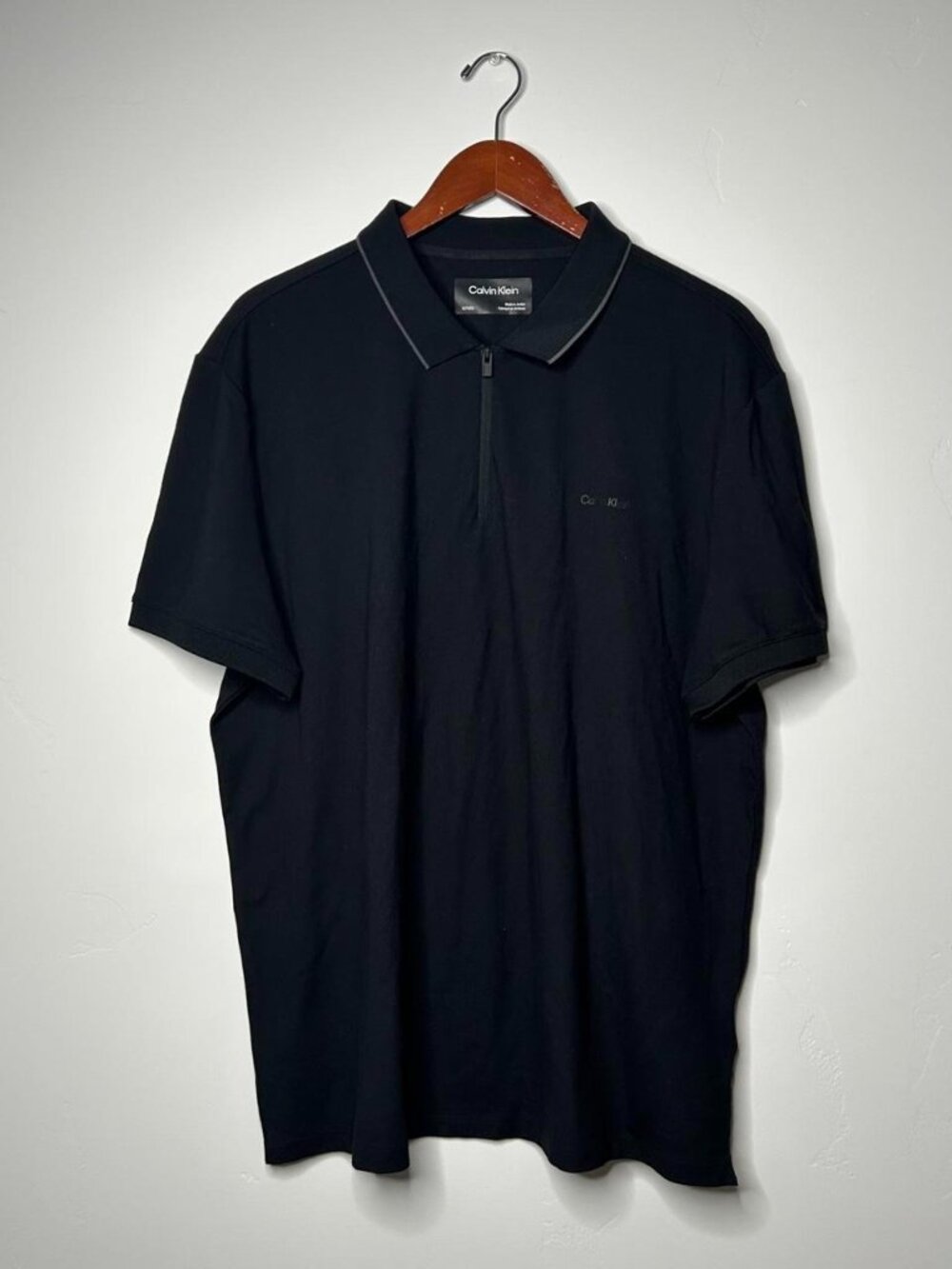 Calvin Klein black polo with zipper size XL